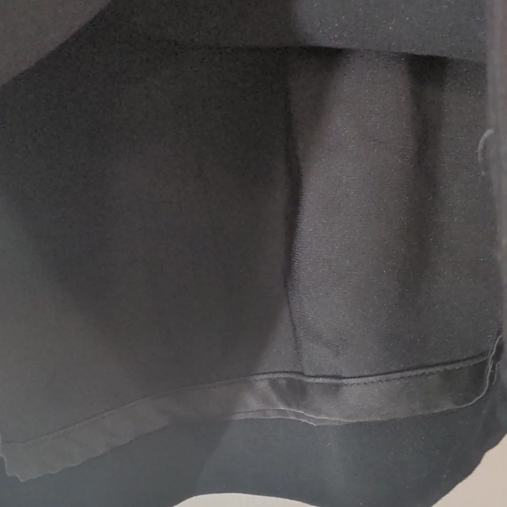 Club Monaco Black Pleated Pencil Skirt 0